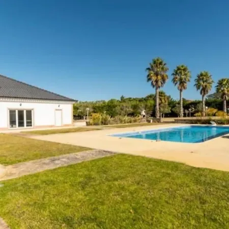 Quinta Palmeira Real Chelreira