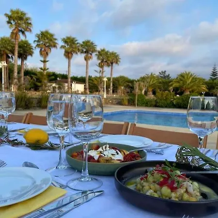 Holiday home Quinta Palmeira Real *